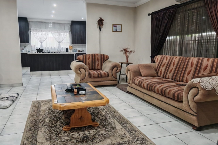 3 Bedroom Property for Sale in Deneysville Free State